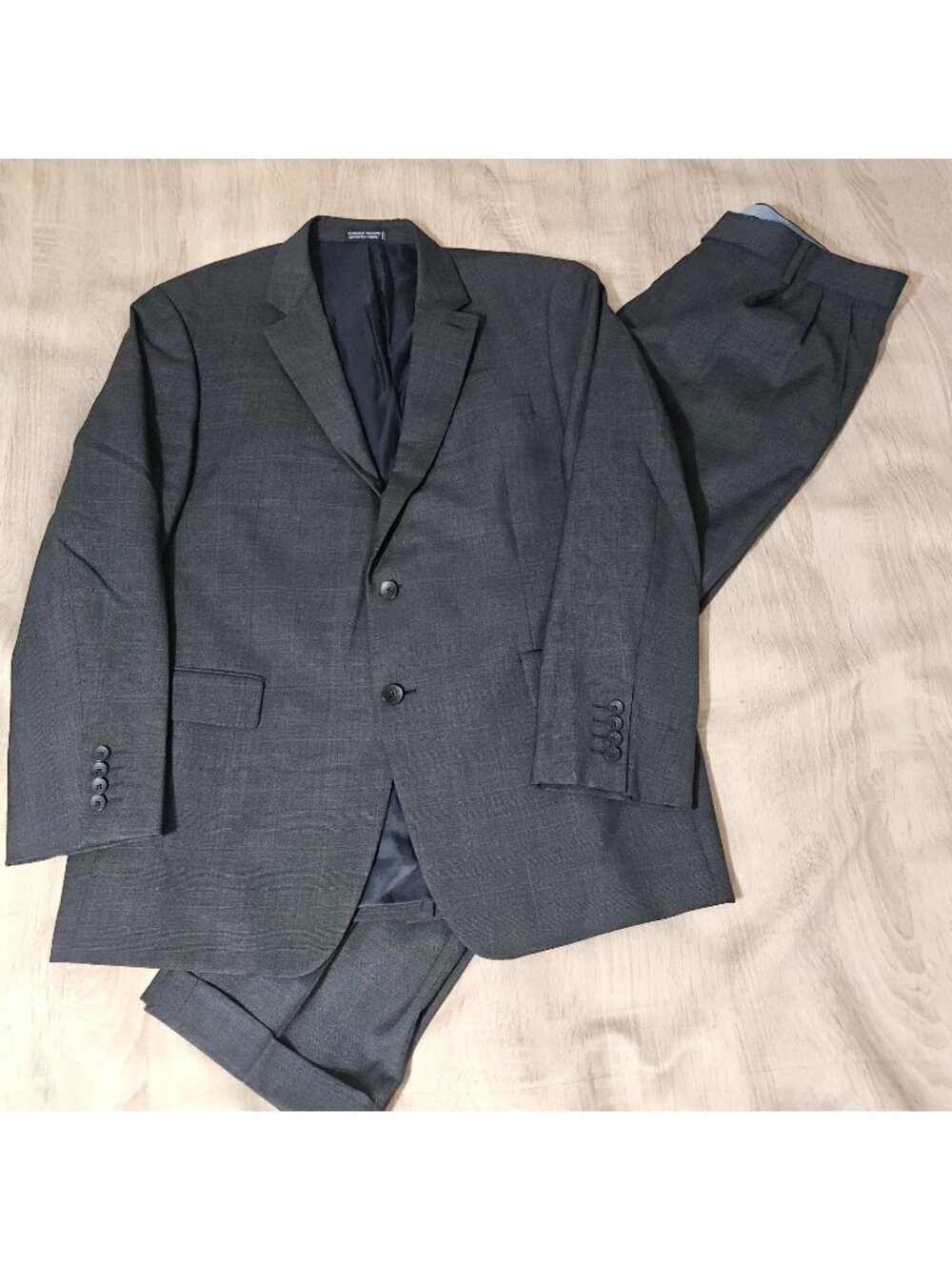 Nautica Mens Size 44 R Gray & Blue Plaid Suit Wool